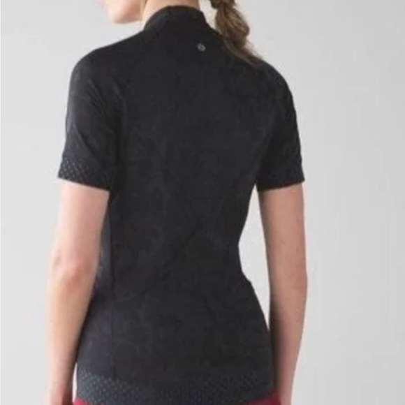 Lululemon Leader of the Pack Cycling Jersey Black - Picture 4 of 15